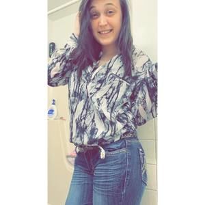 Meet your Posher, Krista